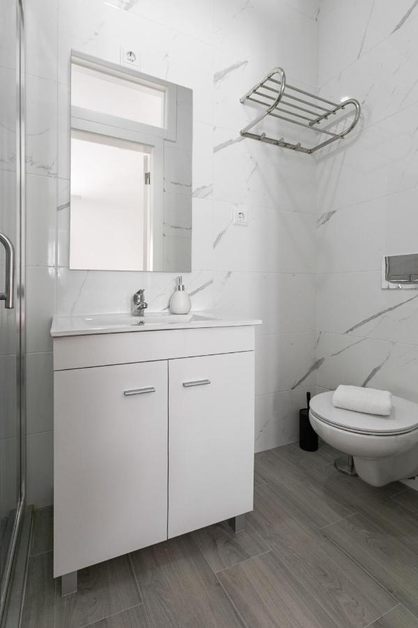 Rose Breeze Apartment Nazaré Zewnętrze zdjęcie